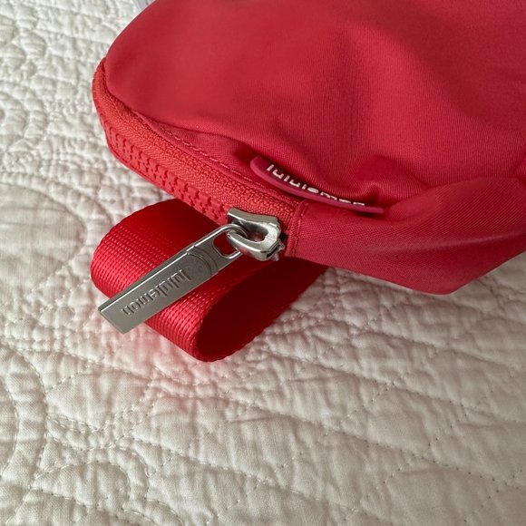 Last One! Pale Raspberry Hot Pink Lululemon Everywhere Belt Bag Extended Strap - Picture 8 of 16